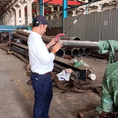 Dobra cena. ASTM 45# Standardowa precyzyjna rurka stalowa o jasnym wyostrzeniu o tolerancji -10% w Internecie