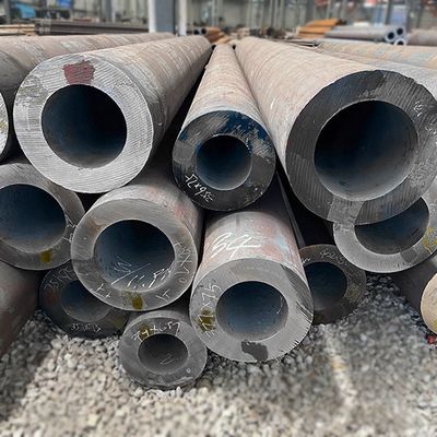 Dobra cena. 15CrMo 20CrMo 30CrMo 35CrMo 42CrMo 121mm 116mm Rury węglowe bez szwu Wysoka wytrzymałość na rozciąganie / granica plastyczności w Internecie