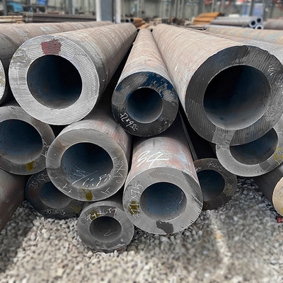 15CrMo 20CrMo 30CrMo 35CrMo 42CrMo 121mm 116mm Rury węglowe bez szwu Wysoka wytrzymałość na rozciąganie / granica plastyczności