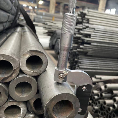 Metalowa rura stalowa bezszwowa A36 o niskiej zawartości węgla, ocynkowana, okrągła